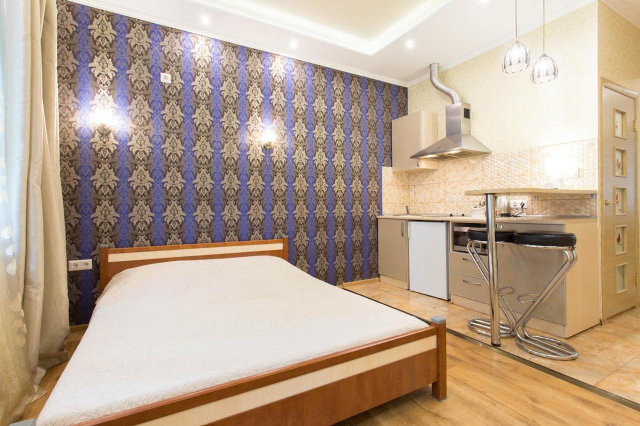 Modern New Studio - Maika Yohansena Str 18A Kharkov Luaran gambar