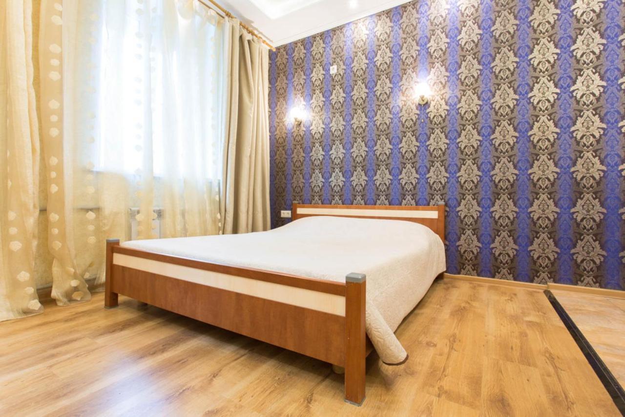 Modern New Studio - Maika Yohansena Str 18A Apartment Kharkov Luaran gambar